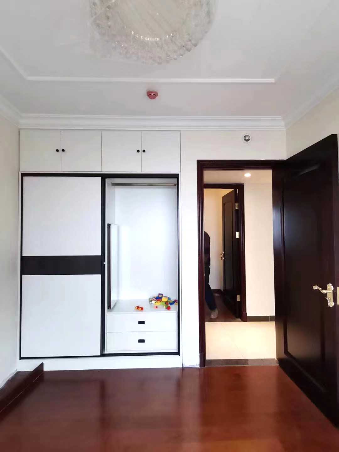 推拉衣柜 (2).jpg